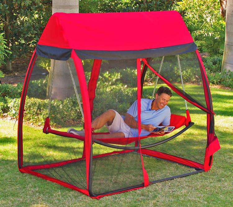 Swinging best sale tent hammock