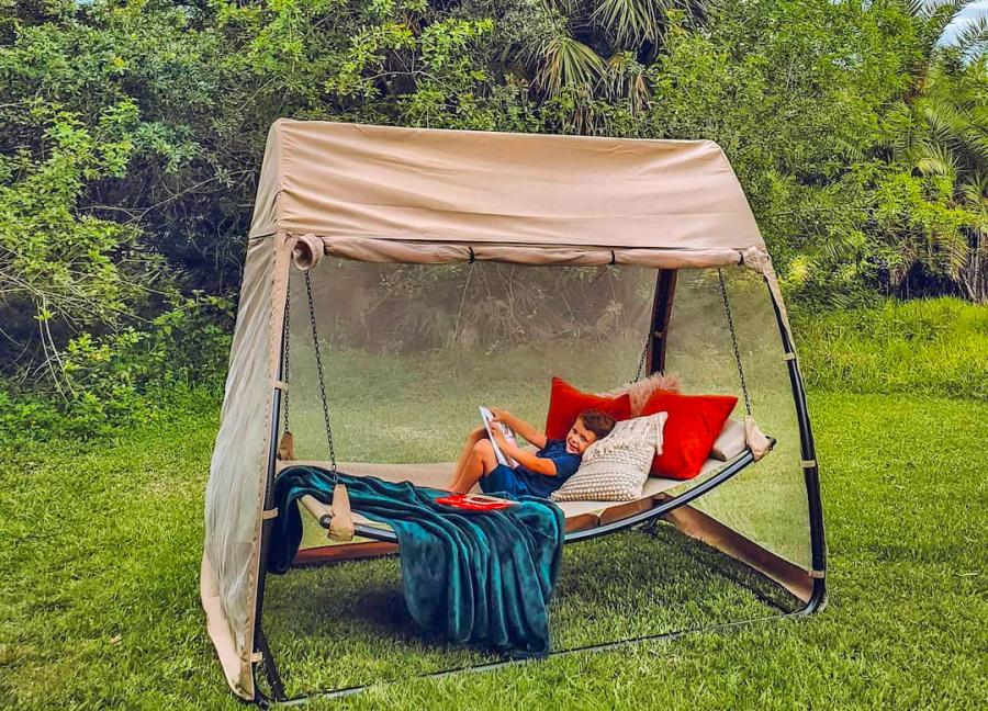 Parachute hammock 2024 with mosquito net