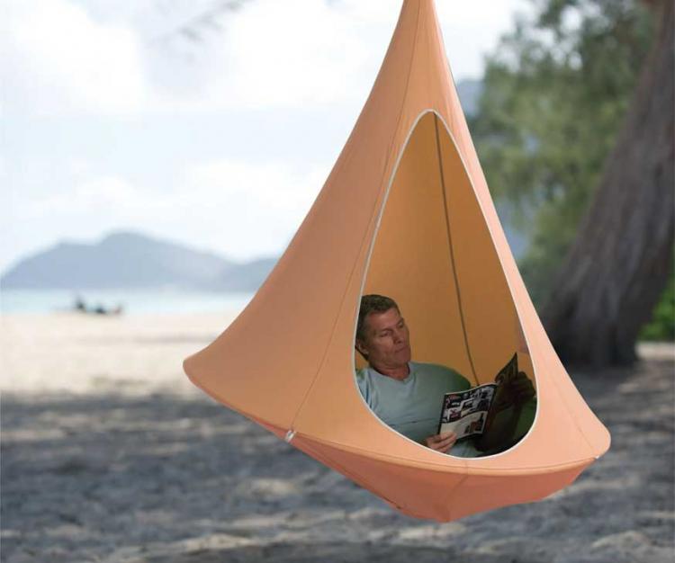 Cacoon: A Hanging Cocoon Private Hammock