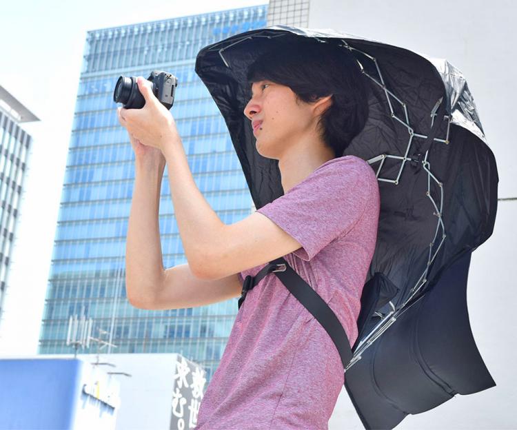 A Hands Free Umbrella