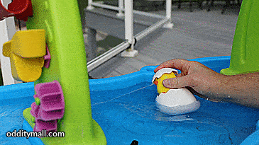 Hatching Egg Duck Bath Toy - Shower spray ducky in egg water table toy