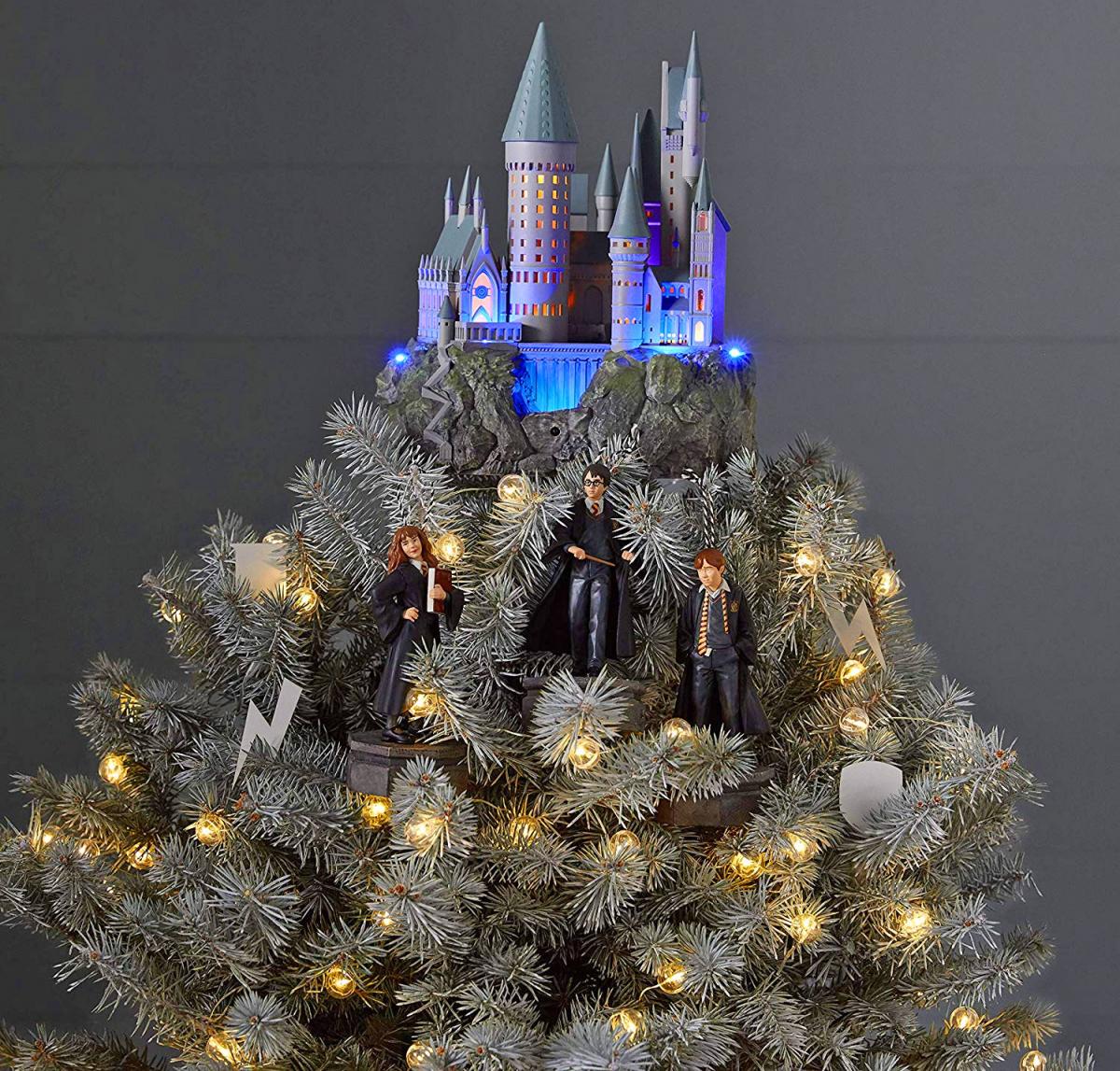 Magical Hogwarts Christmas Tree For Harry Potter Fans