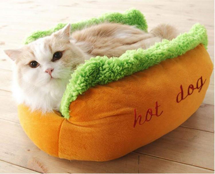 Hot Dog Dog Bed - Hot Dog Cat Bed