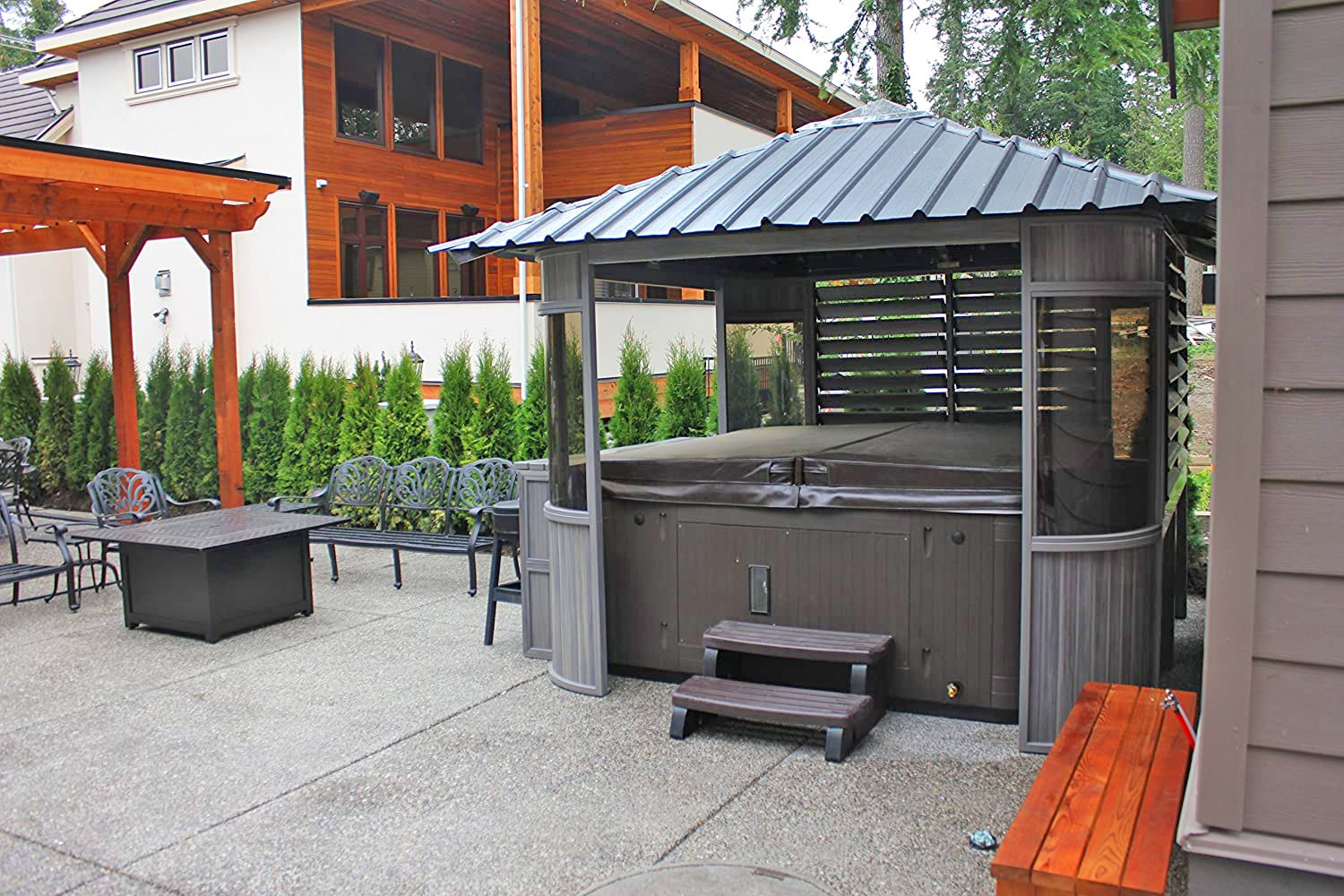 Hot Tub Gazebo Turns Your Spa Into a Swim-Up Bar