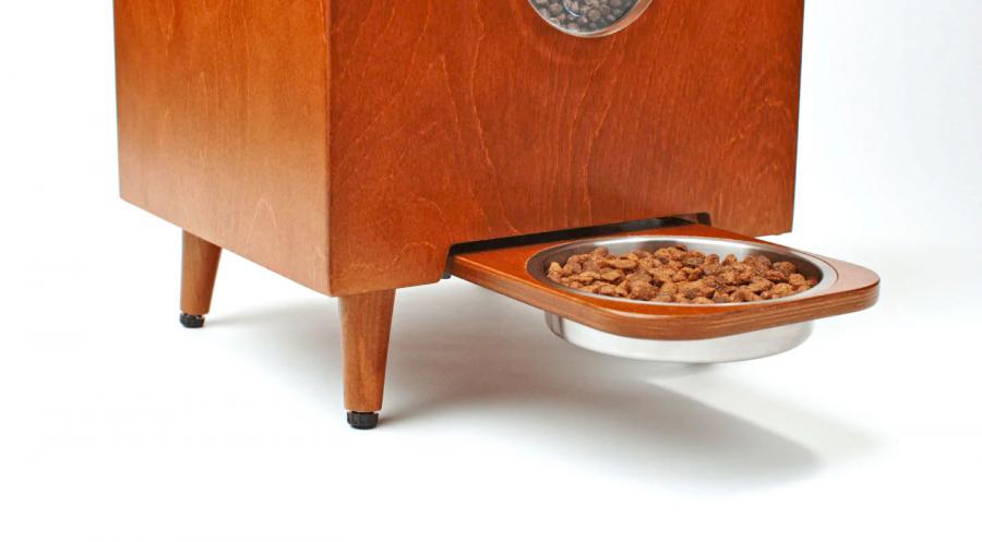 Houndsy Mid-century Wooden Dog Food Dispenser and kibble storage container