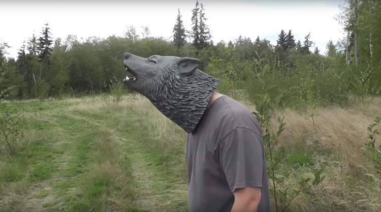 Howling Wolf Mask