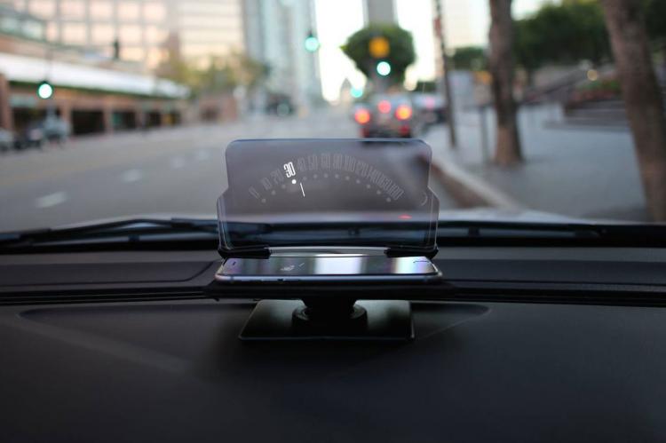 HUDWAY Glass uses your phones reflection for a heads-up-display (HUD) in your car - Phone Heads-Up-Display HUD for car