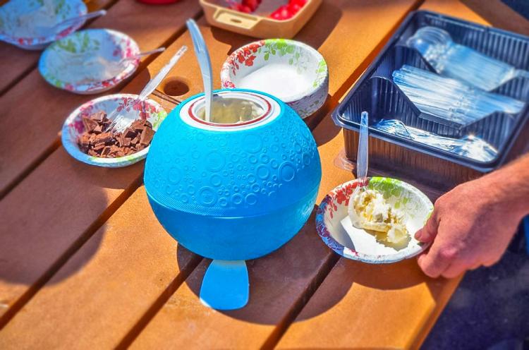 Ball Shaped Ice Cream Maker, Makes Ice Cream By Just Playing With It