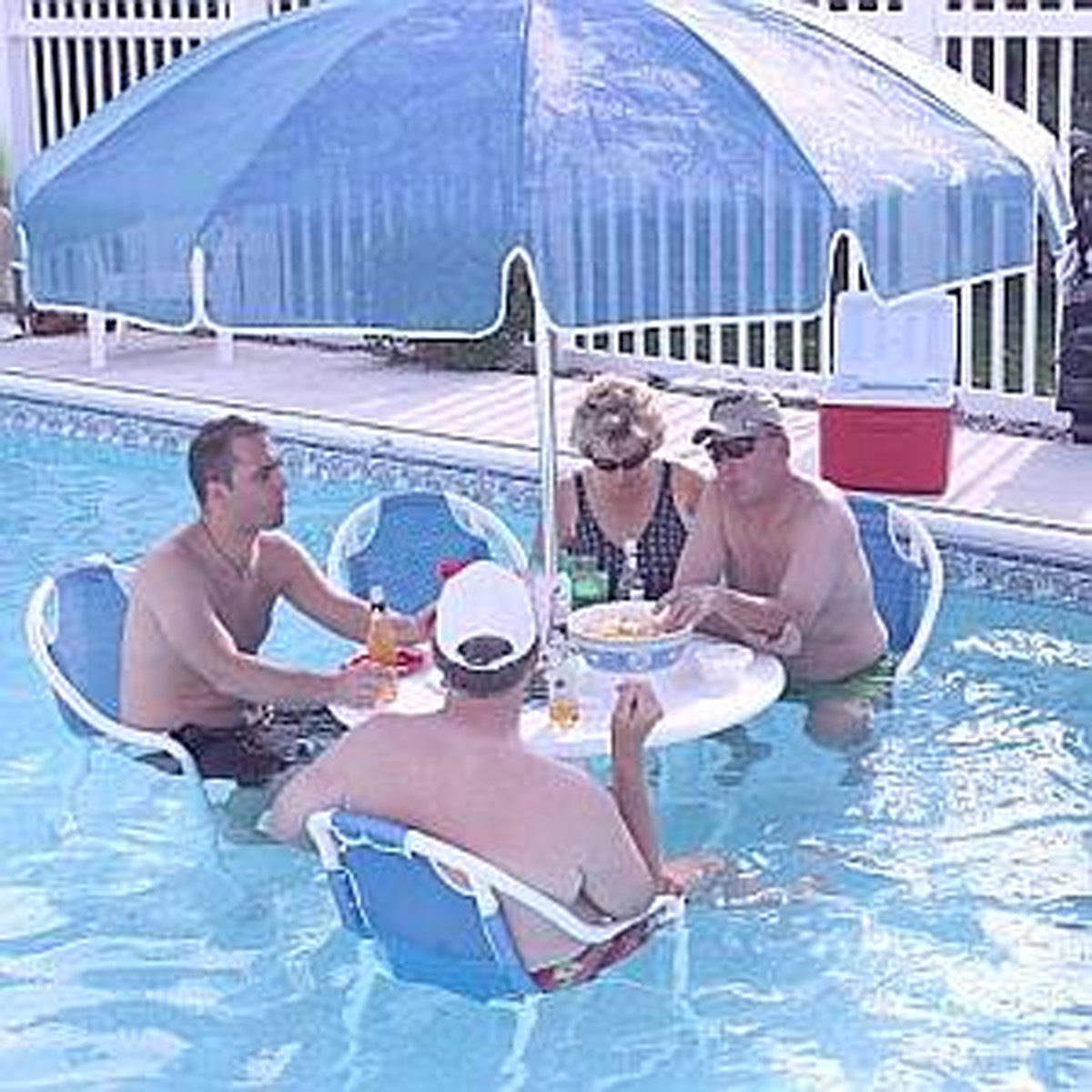 In-pool table and chairs with umbrella - Submergible table and chairs