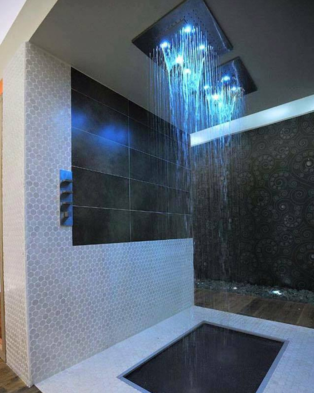 Shower luxe