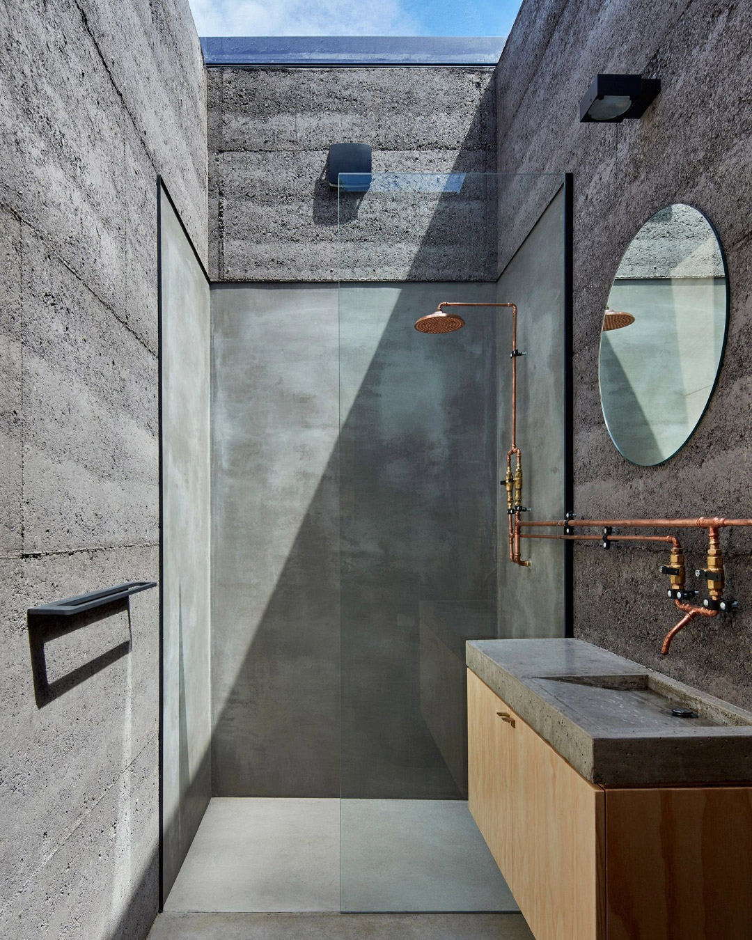 32 Incredible Modern Luxury Shower Designs For 2022 That'll Surely Make