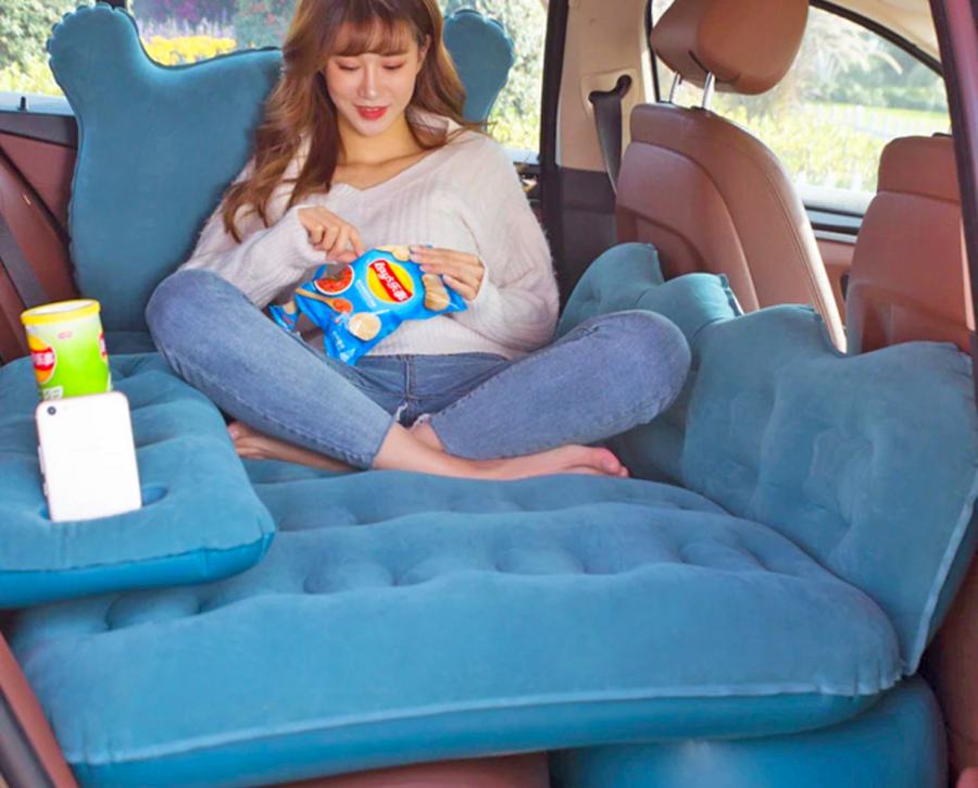 Inflatable Backseat Lounger and Bed For The Car