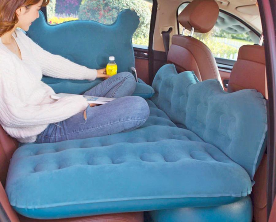 Inflatable Backseat Lounger and Bed For The Car