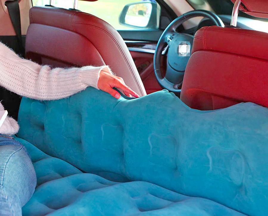 Inflatable Backseat Lounger and Bed For The Car