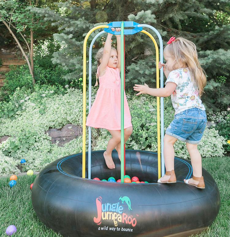 Jungle Jumparoo - Mini jumping playground - Water fountain kids playground