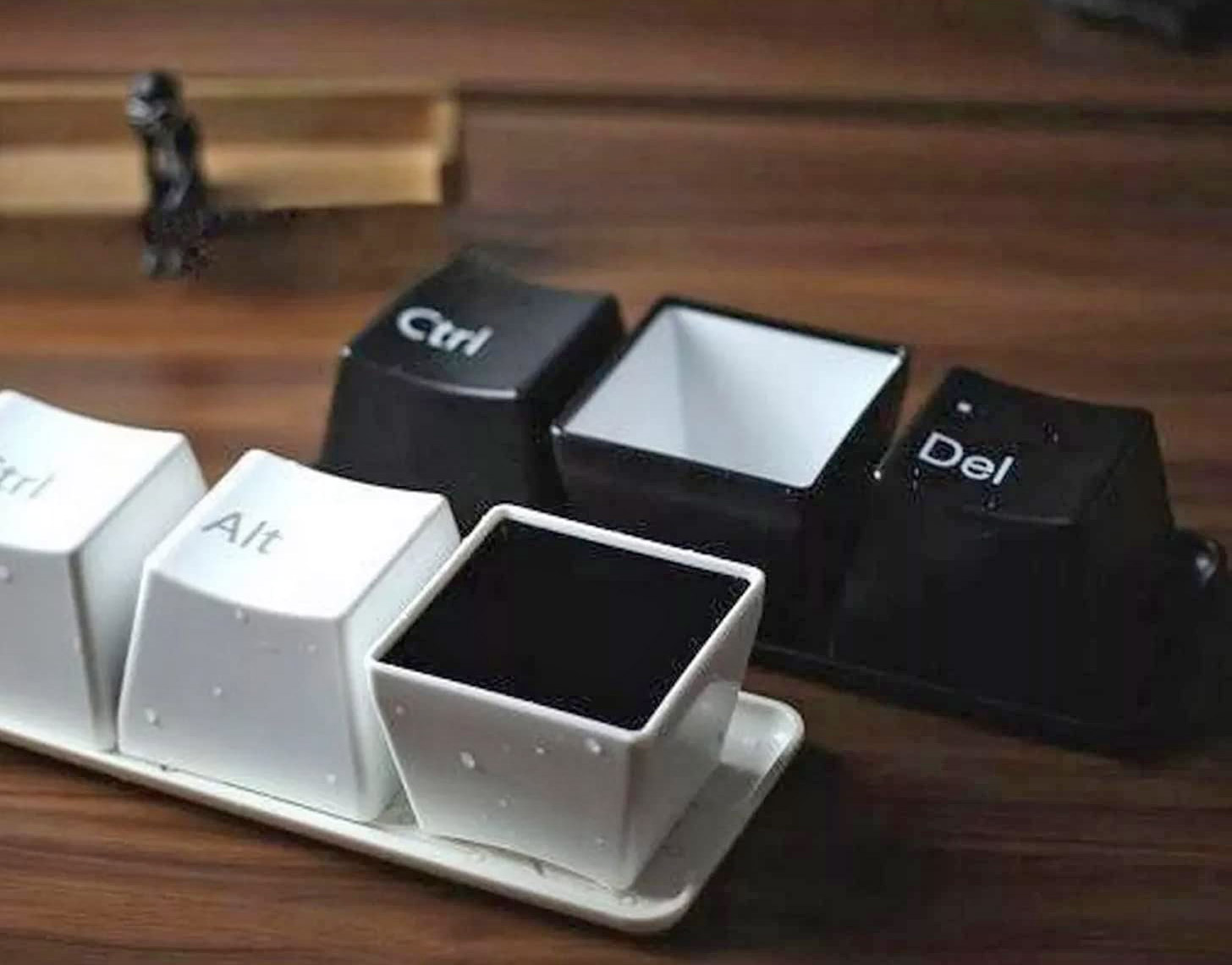 Keyboard Keys Coffee Mug Set - Ctrl-Alt-Del coffee cups