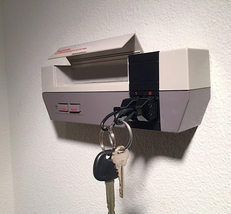 Keytendo Nintendo Console Key Holder - Retro NES Key Holder Key-Chain