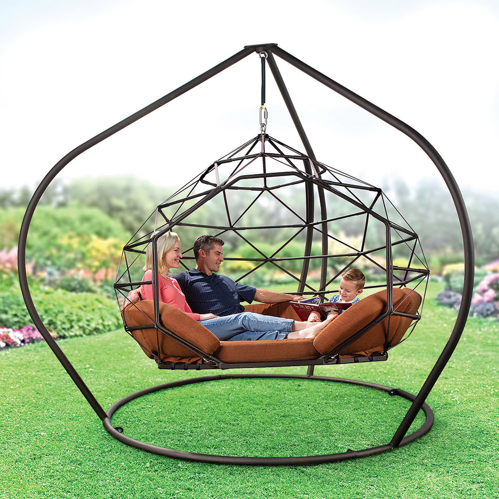 The Kodama Zome Is a Giant Hanging Outdoor Lounger That Fits 4 People