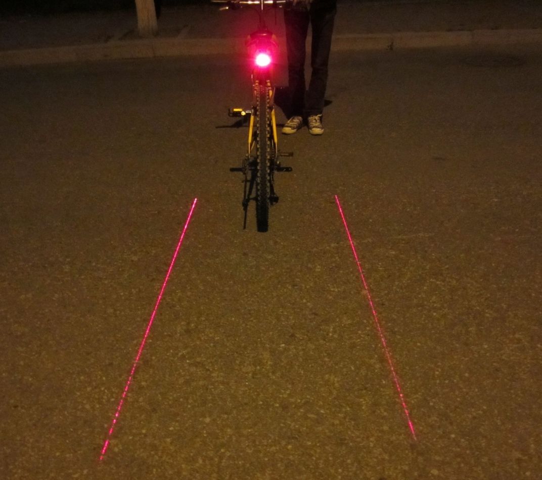 This Laser Bike Lane Creates Your Own Bicycle Lane While Your Ride