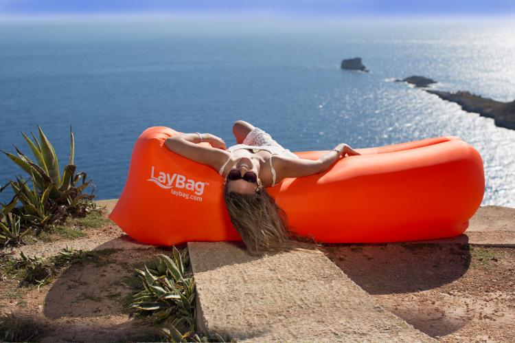 Laybag Easy Inflatable Lounger - Easy Inflatable couch using the wind