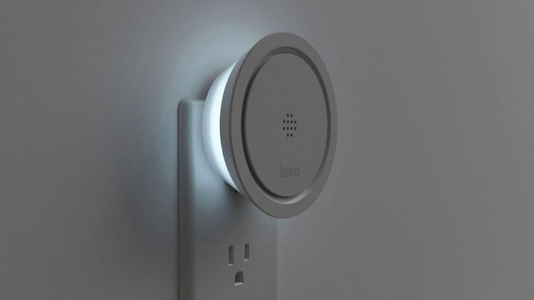 Leeo Smart Alarm and Nightlight