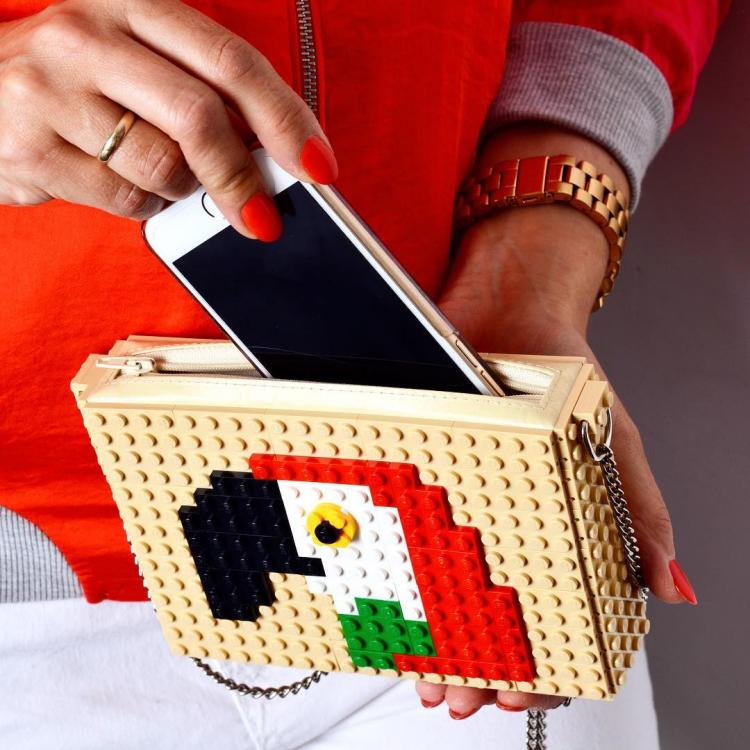 The Brick Bag: A Purse Made from LEGO