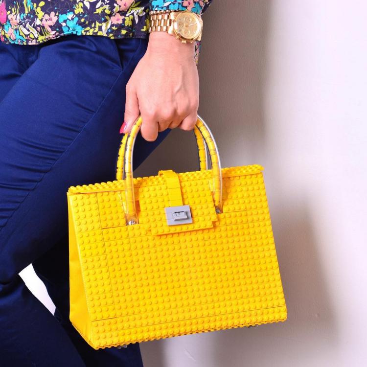 The Brick Bag: A Purse Made from LEGO