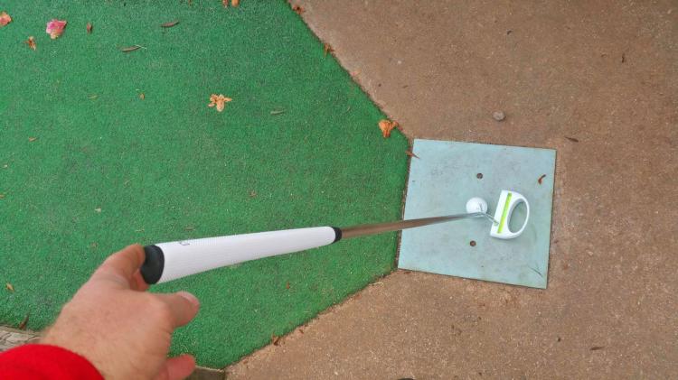 Level Golf Putter - Golf Putter With a level inside of it