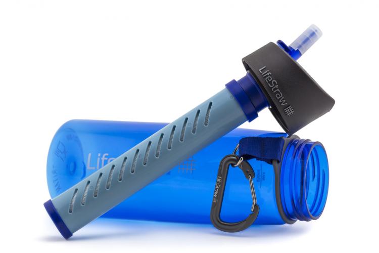 LifeStraw Go Water Bottle - Drink from any water source - Water bottle with integrated lifestraw bacteria filtering straw