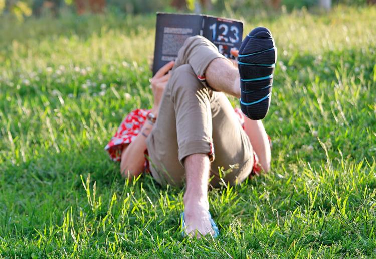 These 'Link' Shoes Hug The Sides Of Your Feet and Have No Tops