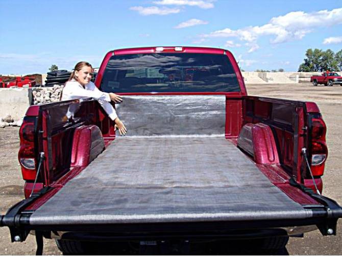 This Load Handler Lets You Unload a Pickup Truck In Just 30 Seconds