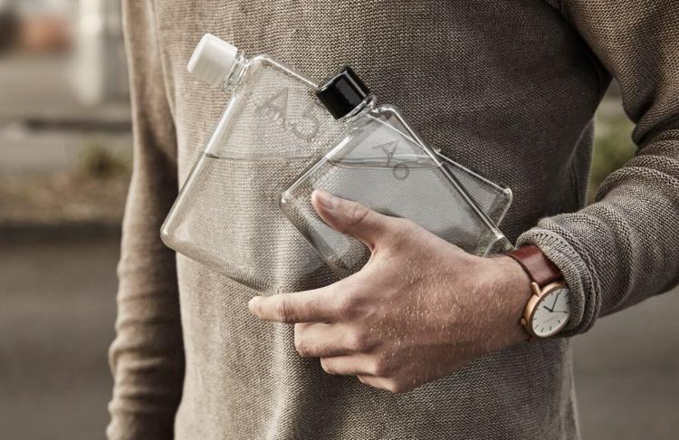 Memo Bottle - Flat Water Bottle - Slim water bottle fits easily into a messenger bag, purse, or pocket