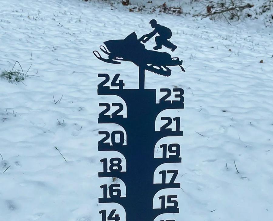 Giant Winter Themed Metal Snow Gauges