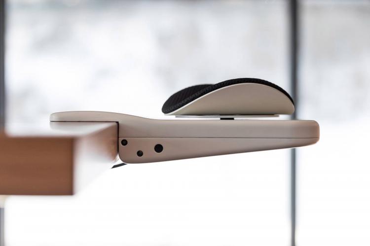 hillock: A SMART ERGONOMIC WRIST REST by monoto design — Kickstarter