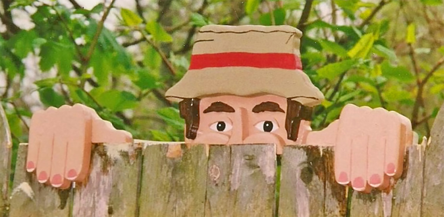 Wilson Fence Sitter - Funny Home Improvement Mr. Wilson Fence Decoration
