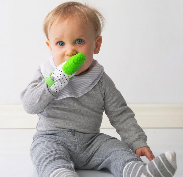 Munch Mitt Baby Teething Mitten - Baby Teething Glove