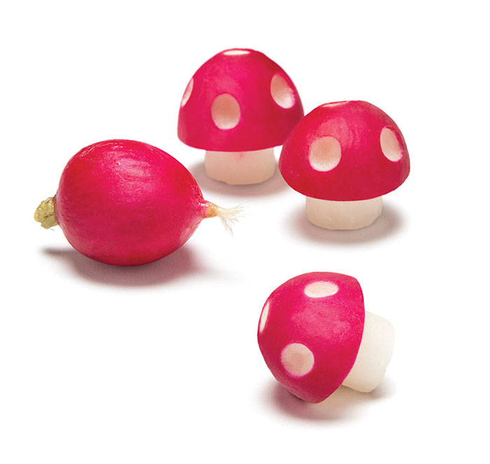 Ravanello Radish Shaper - Mario Mushroom Radish Tool - Device shapes radishes like mario mushrooms
