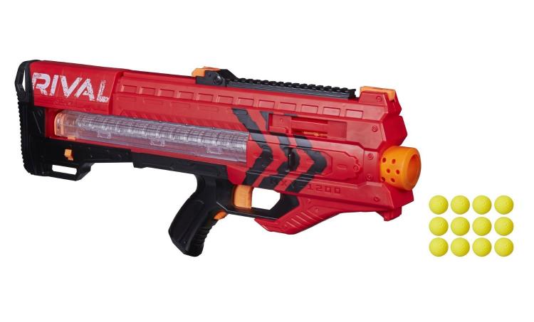 Massive Nerf gun that shoots 50mph darts breaks record