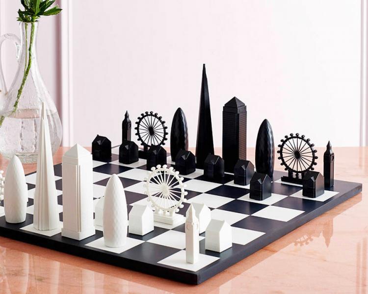 未使用箱保管★MoMA美術館購入★NYC Skyline Chess Set