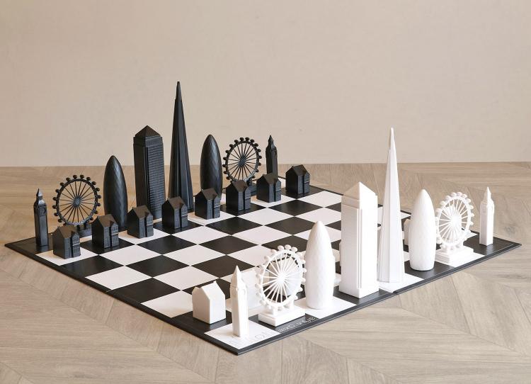 London City Skyline Chess Set - Architecture skyscraper buildings chess board