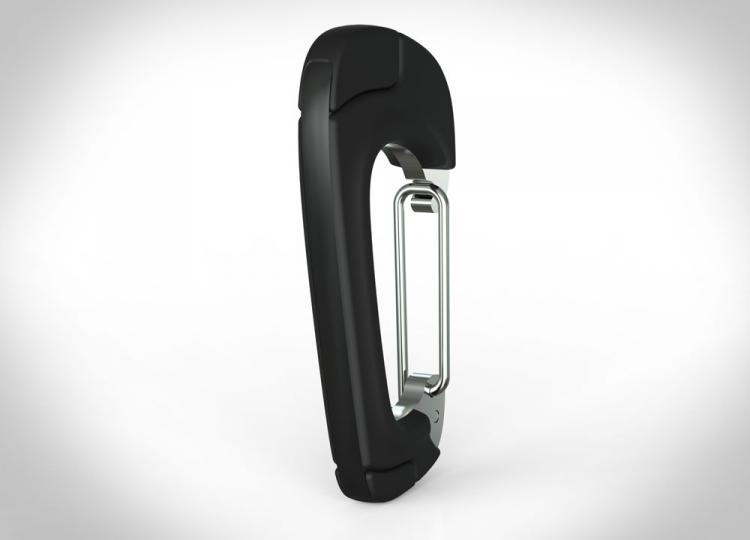 Nomadclip Is a Carabiner That Charges Your Phone