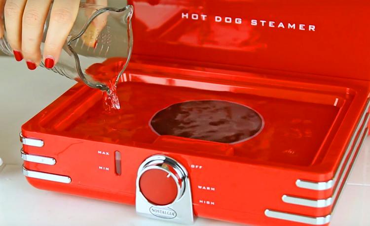 Nostalgia Hot Dog Steamer and Bun Warmer