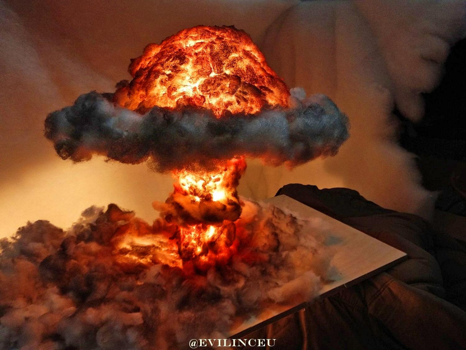 nuclear explosions mushroom cloud