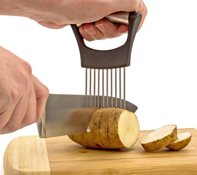 How to Thinly Slice Onions With a Vegetable Peeler