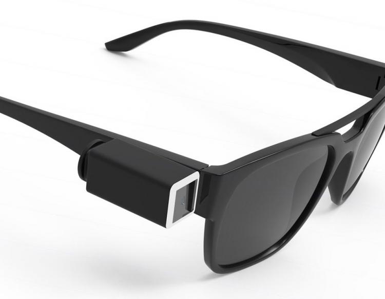OPKIX ONE Tiny Wearable Action Camera Attaches Sunglasses - Tiny camera charging egg