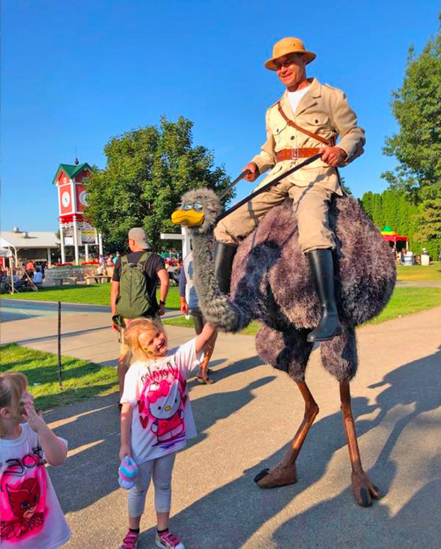 This Ostrich Stilts Costume Is The Most Epic Halloween Costume Idea Ever