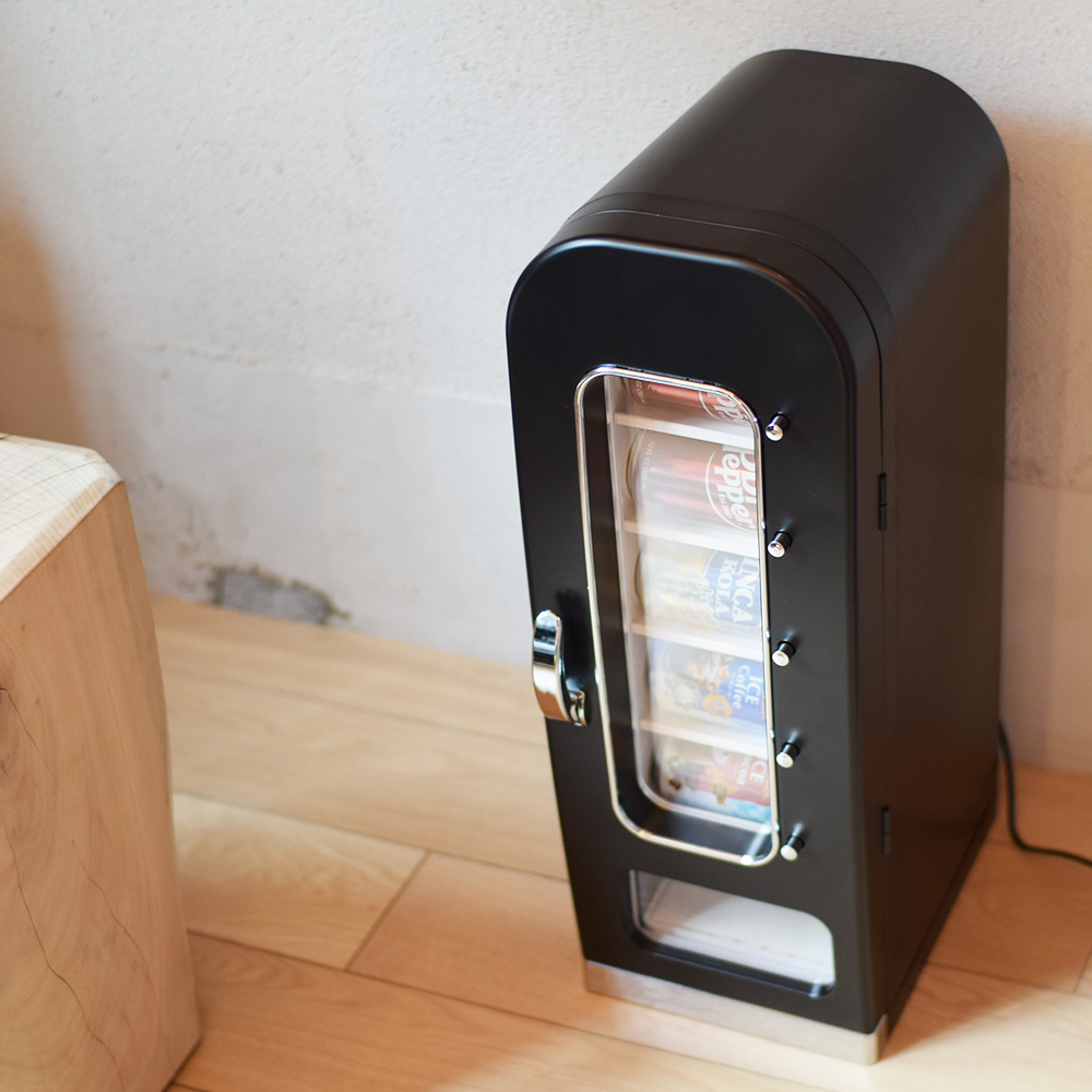 There's Now a Mini Vending Machine You Can Get For Your Desk