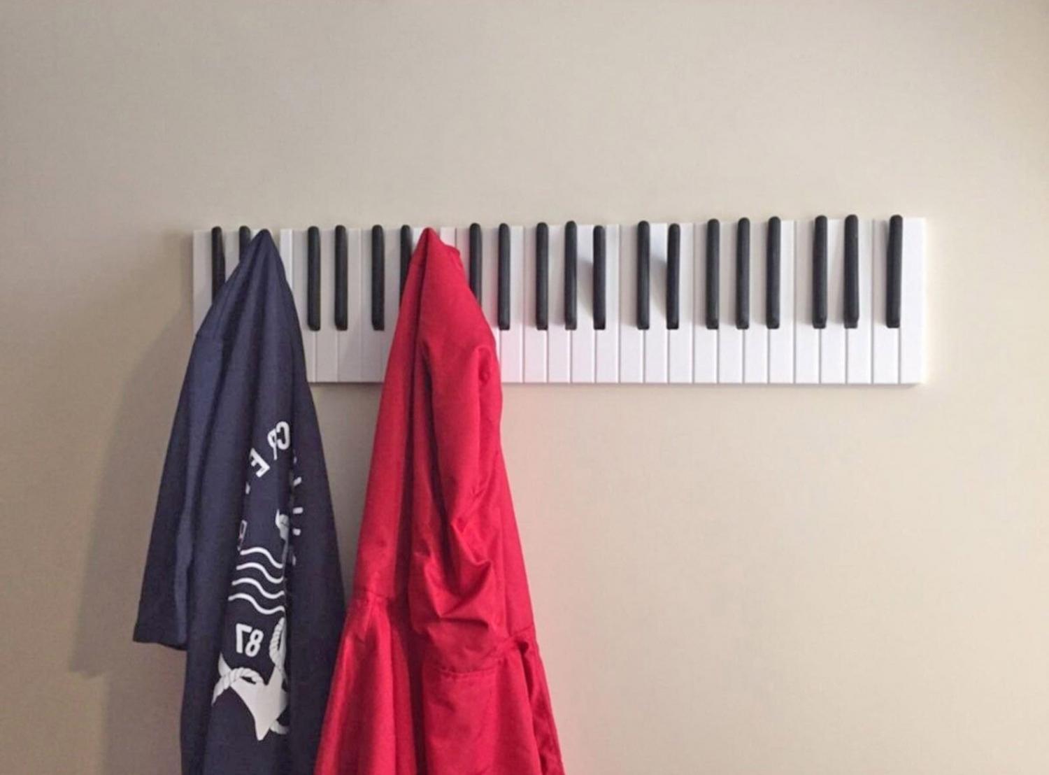 Piano Keys Coat Rack - Wall-Mounted Coat Hook keyboard keys coat rack