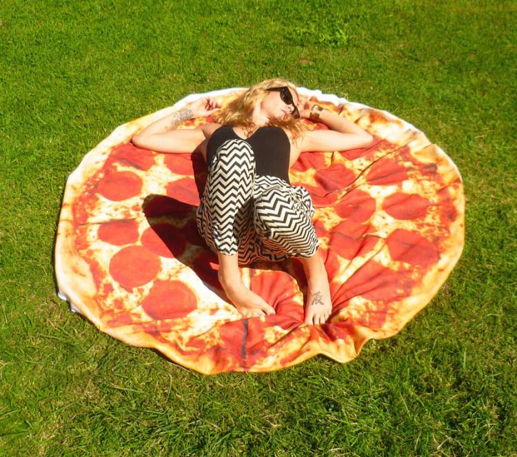 Giant Pizza Blanket