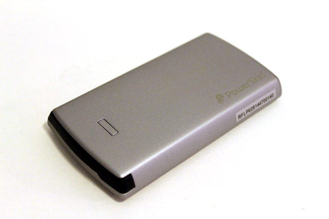 PowerSkin PoP'n 3 - Suction cup external battery
